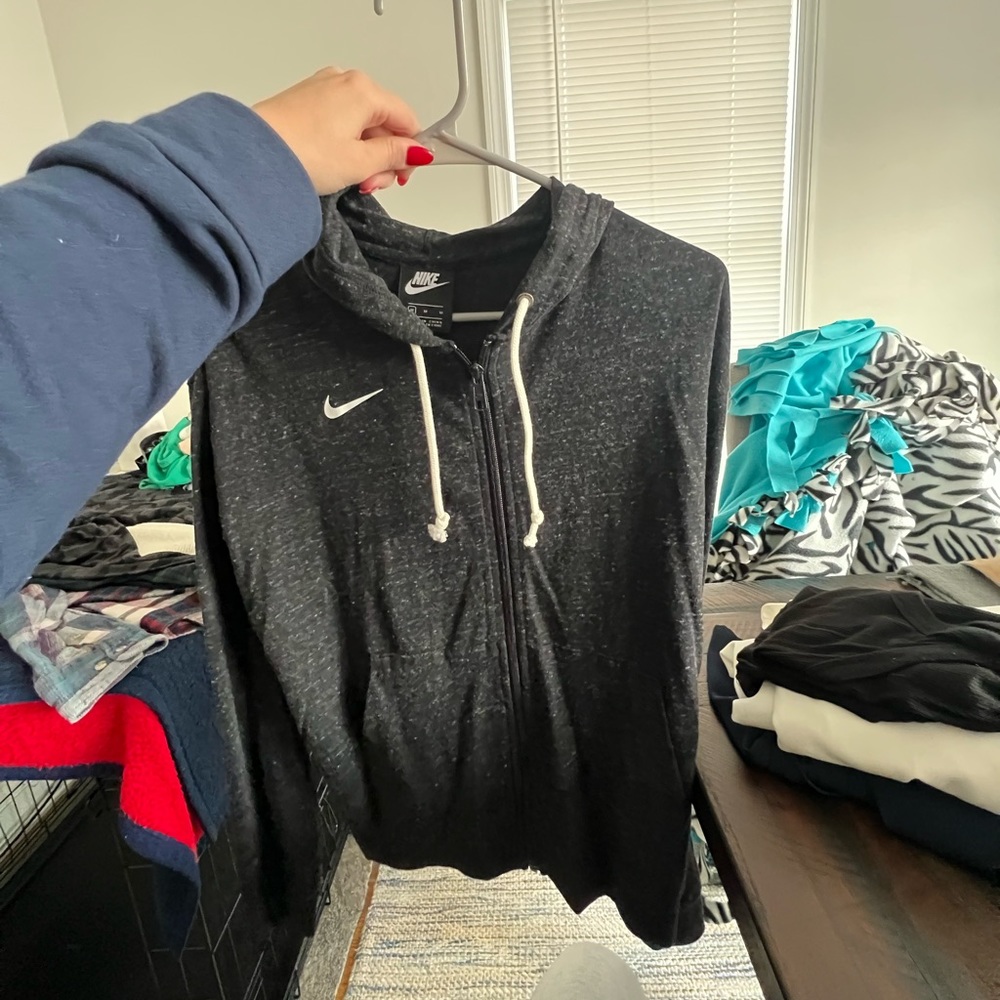 Nike light weight zip up